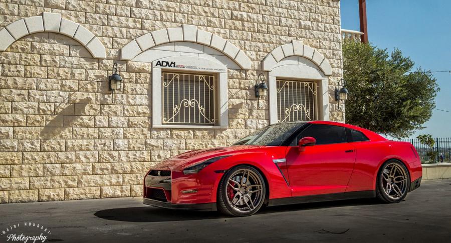  Nissan GT-R on ADV.1 Wheels (ADV005MV2SL) 2015 года  (фото 5 из 8)